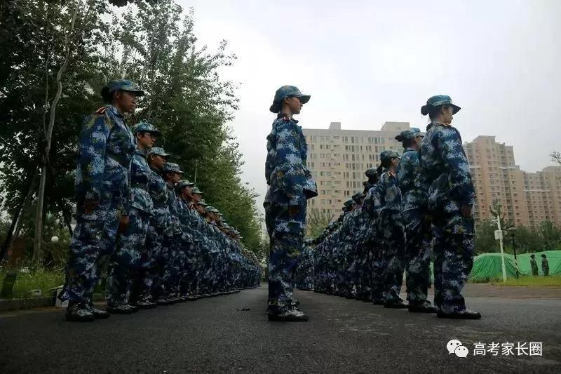 执笔寄情思：一位大学新生妈妈的来信感动所有人